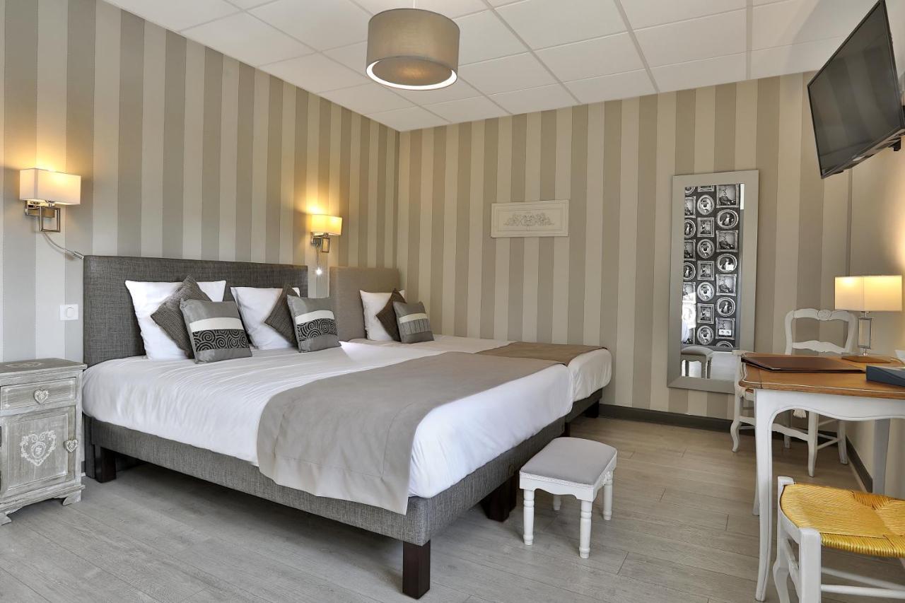 Logis Hotel-Restaurant Les Voyageurs La Coquille Luaran gambar