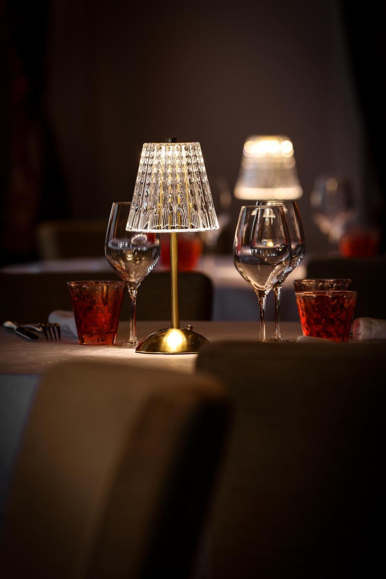 Logis Hotel-Restaurant Les Voyageurs La Coquille Luaran gambar