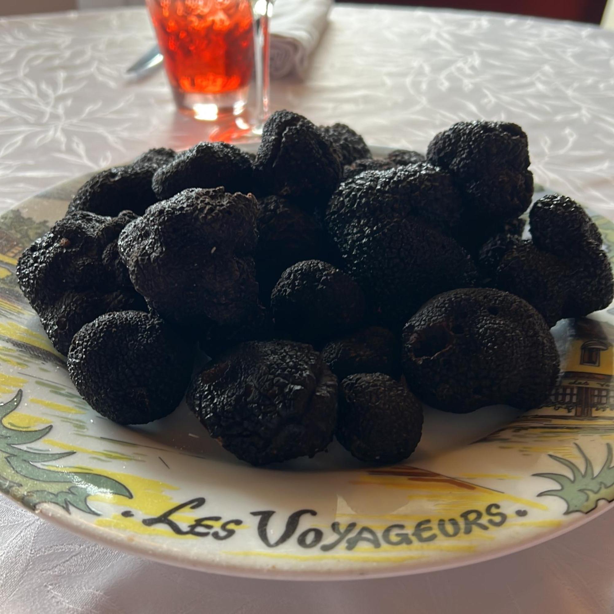 Logis Hotel-Restaurant Les Voyageurs La Coquille Luaran gambar